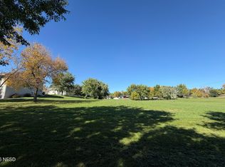 1 8th St W, Clear Lake, SD 57226