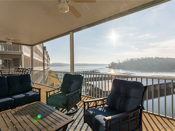3rd image of 941 Summer Place Dr Unit 3A