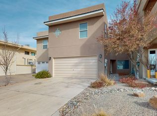 5540 Overlook Dr NE, Albuquerque, NM 87111
