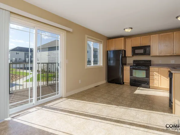 1037 W Macarthur Ave #1037, Eau Claire, WI 54701