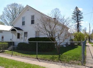 46 1st St, Glens Falls, NY 12801