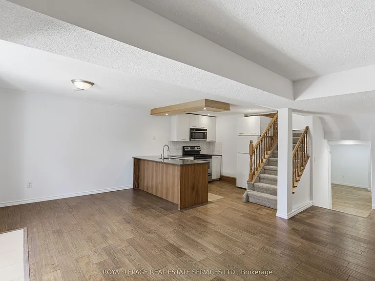 341 Rexford Dr — Photo 29