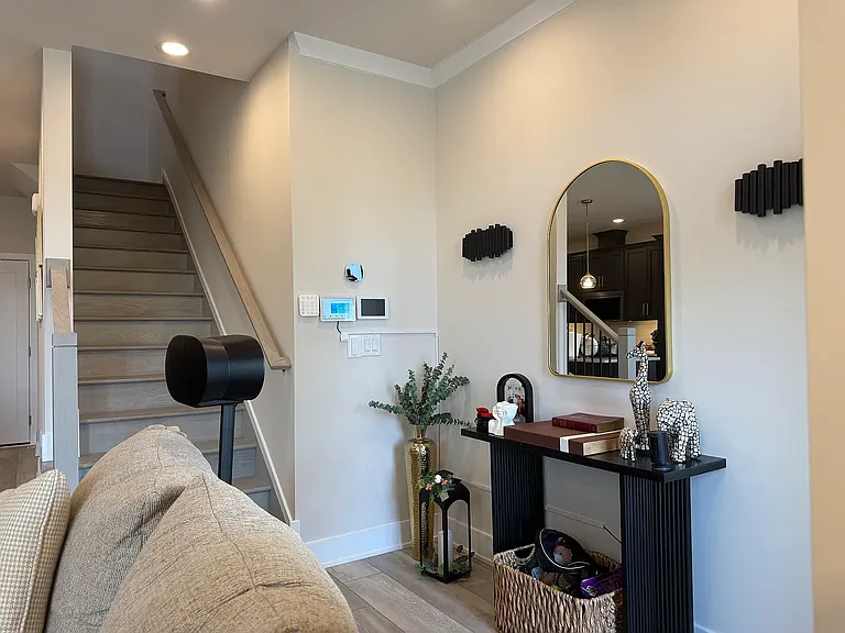 3100 Schirra Ln #120 — Photo 11