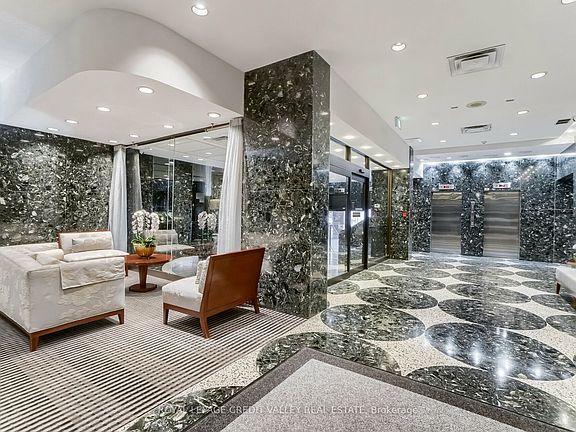 2nd image of 360 Bloor St E #601