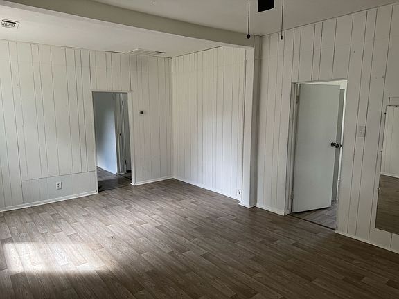 4th image of 280 Garland Ave