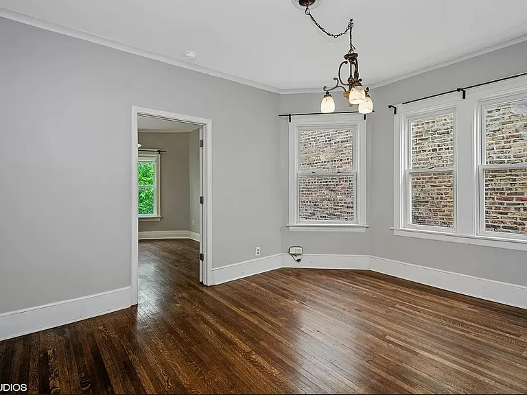 2245 N Sawyer Ave #2 — Photo 8