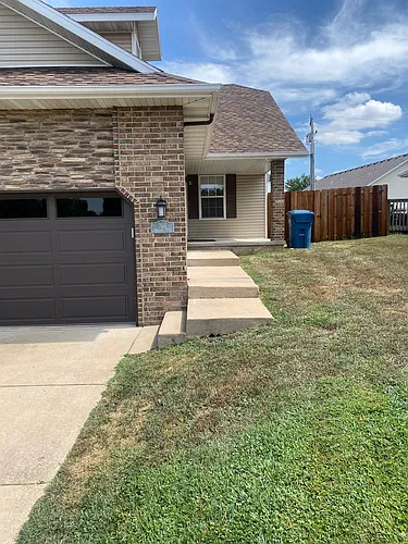 708 Pinhook Dr Photo 1