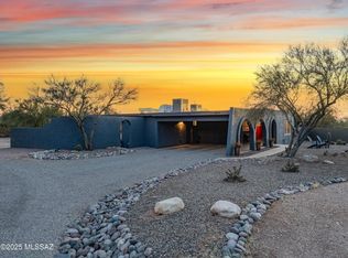 6240 E River Rd, Tucson, AZ 85750
