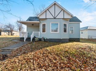 306 Ruth Ave, Scott City, MO 63780