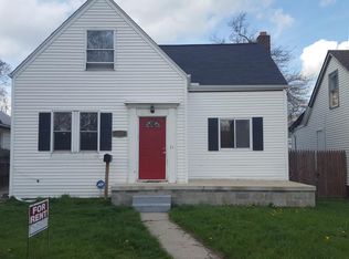 4994 Anatole St, Grosse Pointe, MI 48236