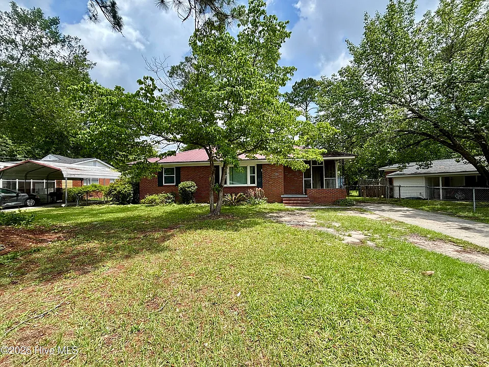 2020 Garr Dr