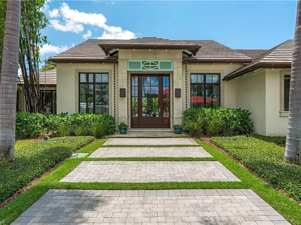 1245 Tuna CT, NAPLES, FL 34102