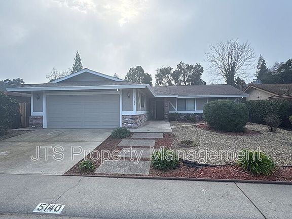 2nd image of 5140 Linda Lou Dr
