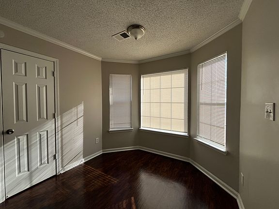 5th image of 9001 Fulton Ln