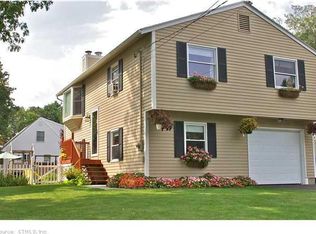 23 Buena Vista St, Unionville, CT 06085