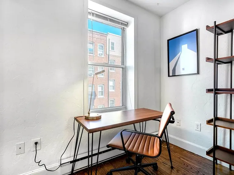 164 Endicott St #2 — Photo 6