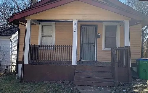2140 Rose Bud Ave Photo 1