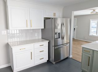 187 Sunset Rd, Avon Lake, OH 44012