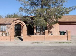 5481 S Pin Oak Dr, Tucson, AZ 85746