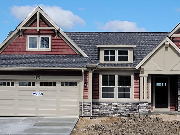 3rd image of 4873 Duttonvale Dr SE #7