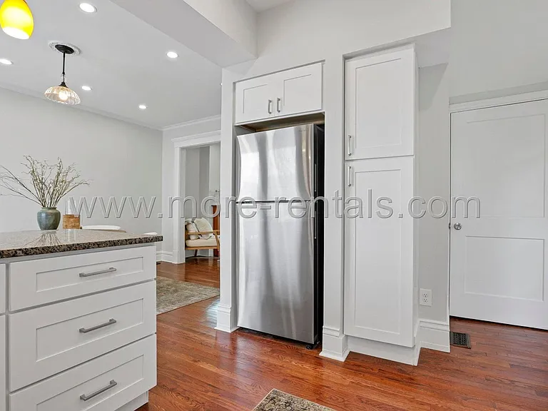 634 E Mithoff St — Photo 11
