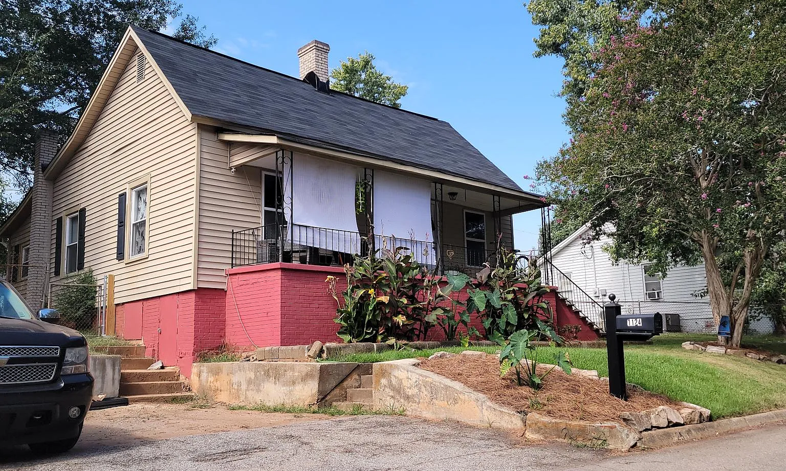 3 bed, 1246 sqft, $1,597 — Photo 3