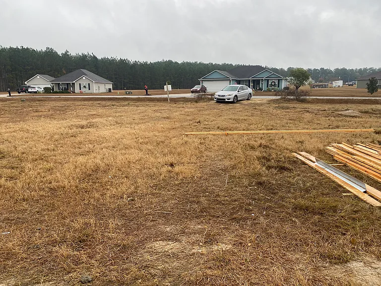 101 Montana Paul Way — Photo 3