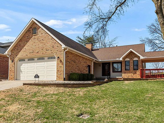 2nd image of 1023 Parkwood Ct