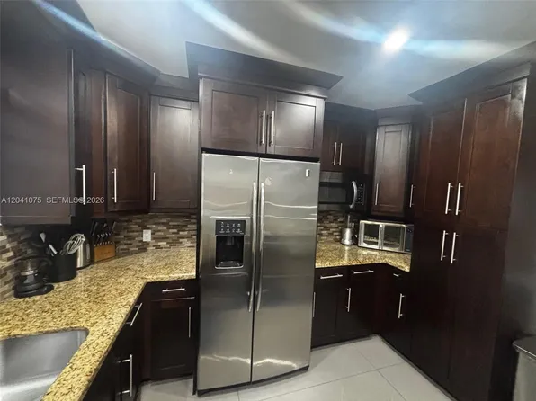 1610 SW 120th Ave #1610, Hollywood, FL 33025