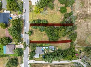 305 E Hickory Ln, Weatherford, TX 76086