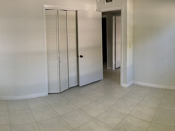 5th image of 6804 Mornay Ct
