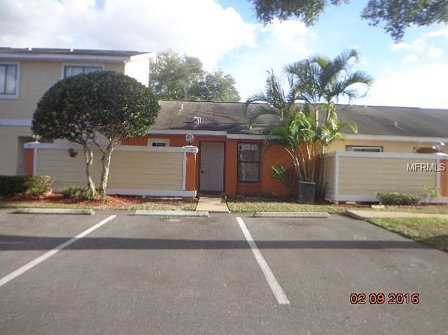 1st image of 19 Silver Park Cir