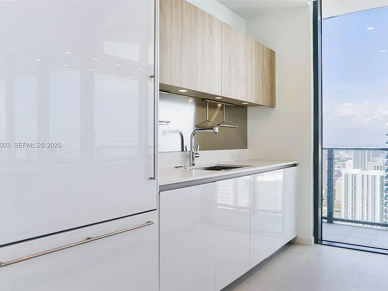 1000 Brickell Plz #Penthouse 5907 — Photo 5