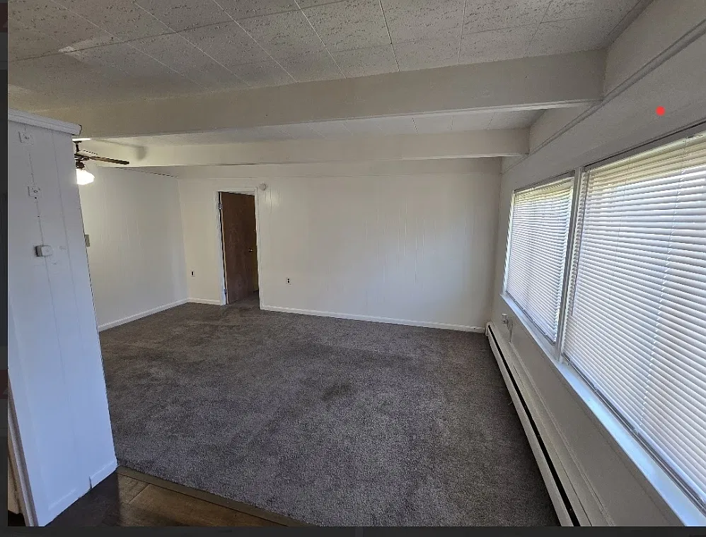 1 bed, 750 sqft, $885 — Photo 2