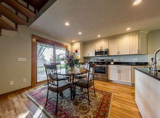 3490 Leonard Point Ln, Oshkosh, WI 54904