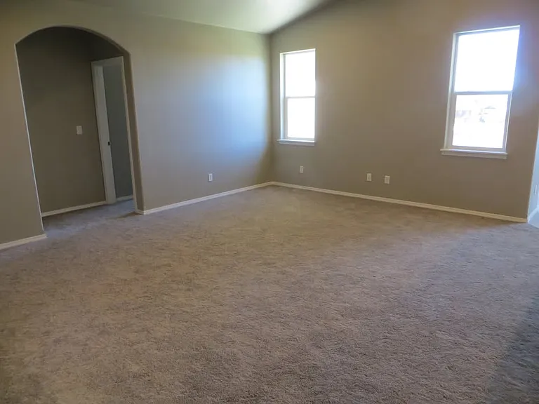 2828 Lucia Ct NW — Photo 5