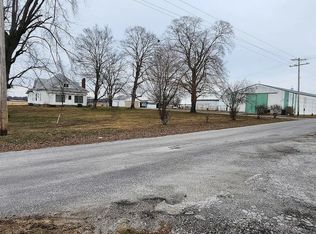 1100 John Stelle Rd, Mc Leansboro, IL 62859