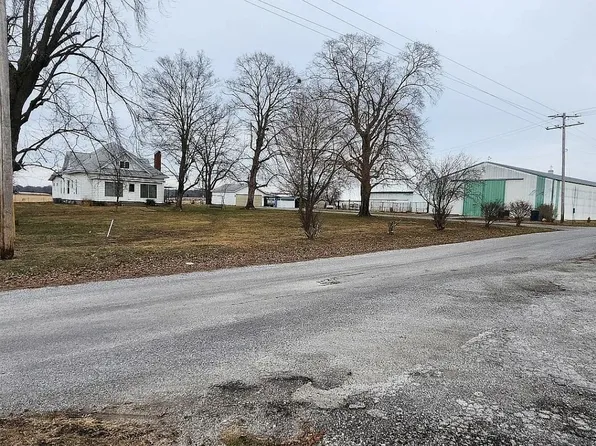 1100 John Stelle Rd, Mc Leansboro, IL 62859