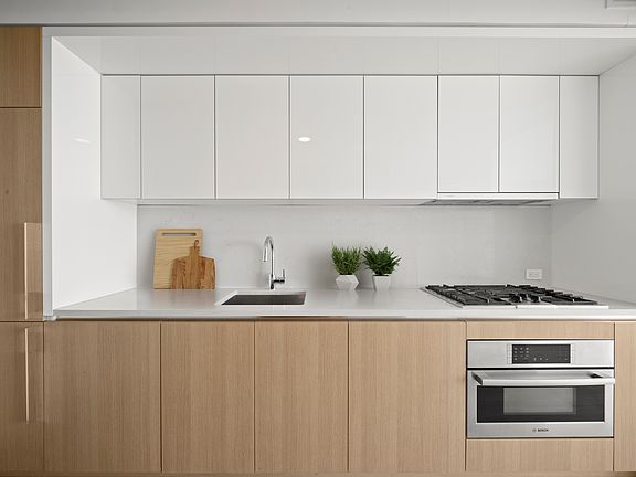 4th image of 605 W 42nd St APT 59D