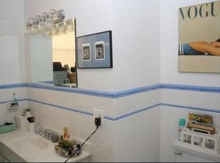 509 W Armitage Ave #2, Chicago, IL 60614