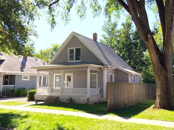 2207 S 15th St, Lincoln, NE 68502