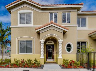 2415 SE 11th St, Homestead, FL 33035