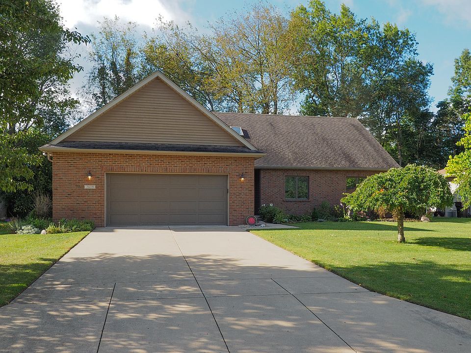 2619 Sleepy Hollow Dr-102