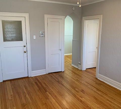 3rd image of 4902 Itaska St APT 21
