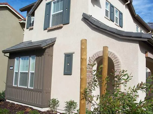 190 W Santa Cruz Way photo 1