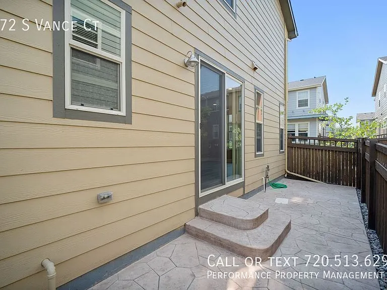 572 S Vance Ct — Photo 34