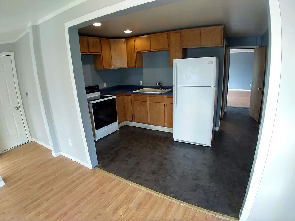 1st image of 301 E Van Buren St #2