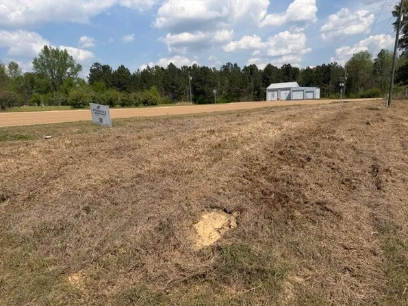 5010 Harmony Rd, Crystal Springs, MS 39059