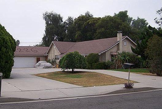 1st image of 11226 Painter Ave