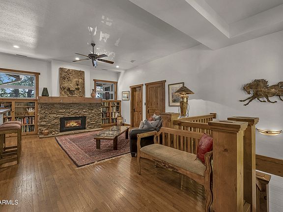 5th image of 496 E Clover Creek Drive